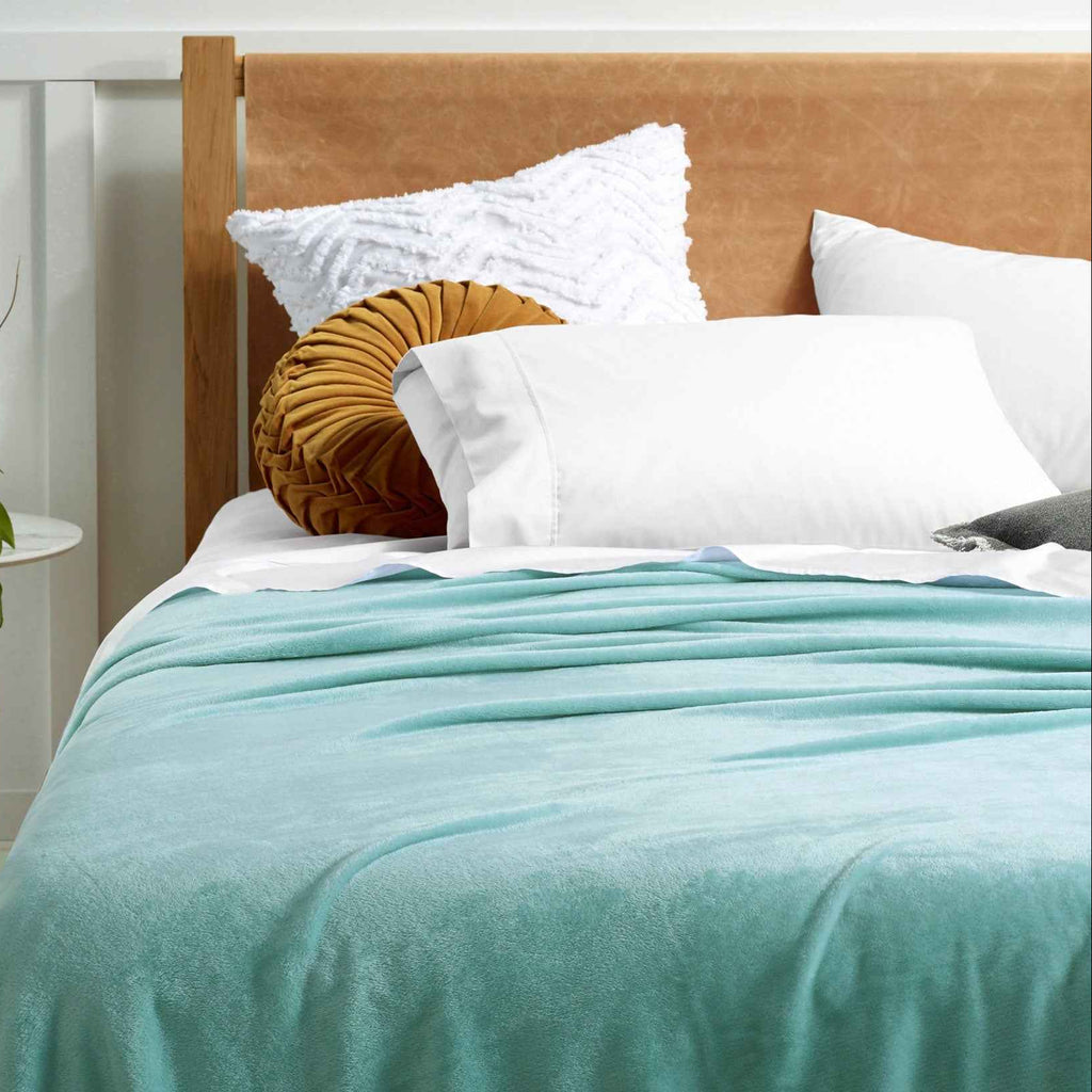 Luxury Super Soft Blanket Queen/King Aqua Island