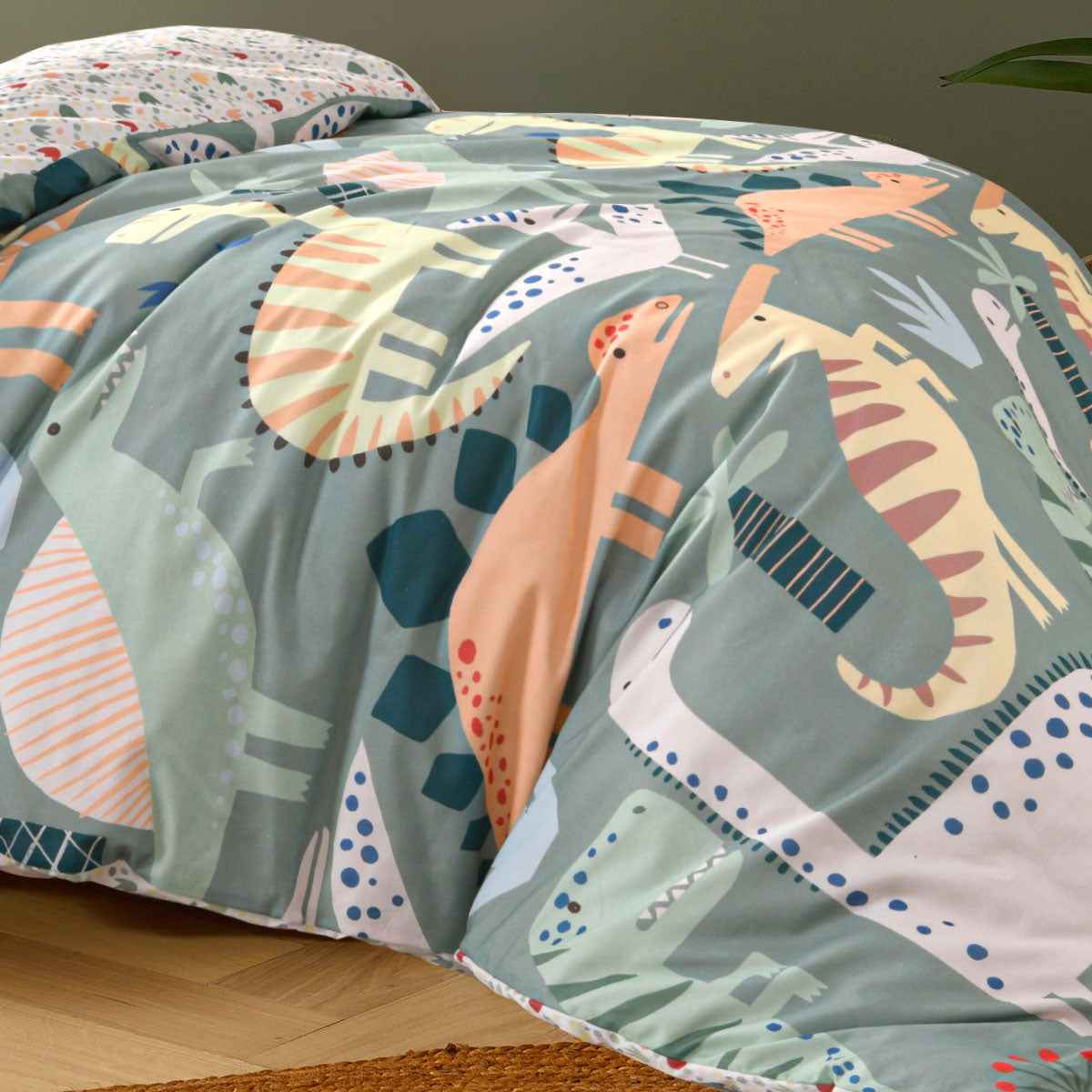 Kids Dino Mania Green Cotton Quilt Cover Set Single