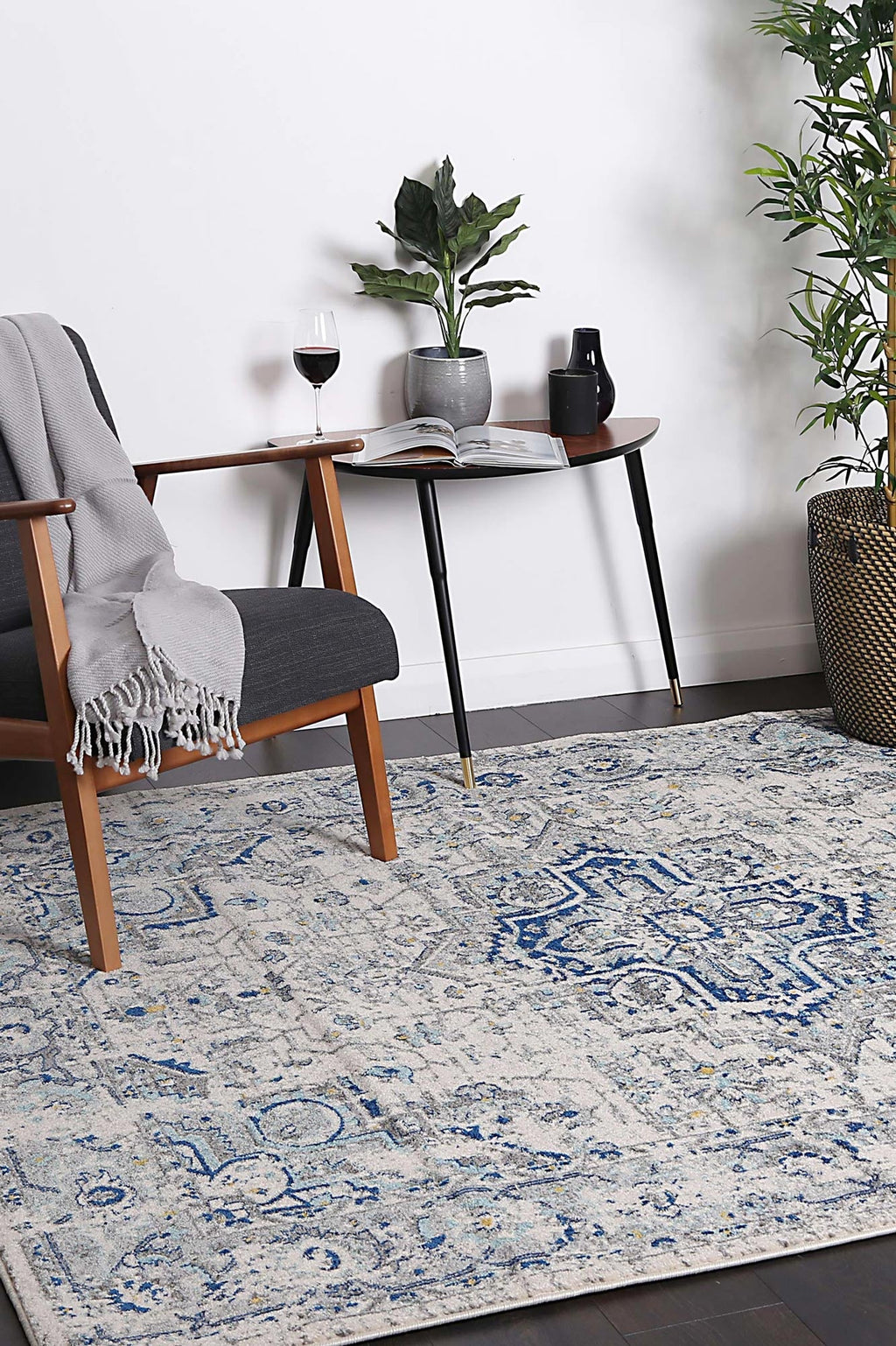 Delicate Tiffany Rug