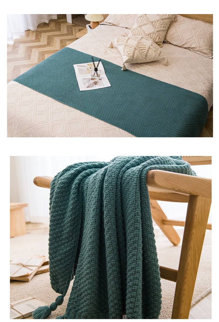 SOFT TASSEL THROW BLANKET DARK DARK GREEN