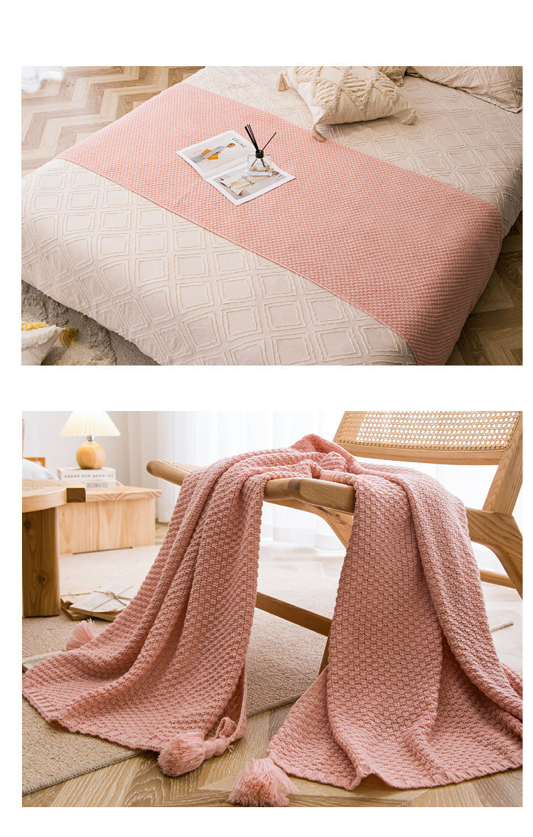 SOFT TASSEL THROW BLANKET DARK PINK