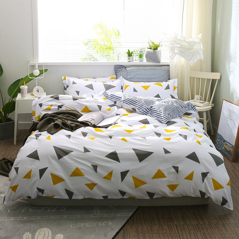 TRIANGLE PATTERN DUVET COVER