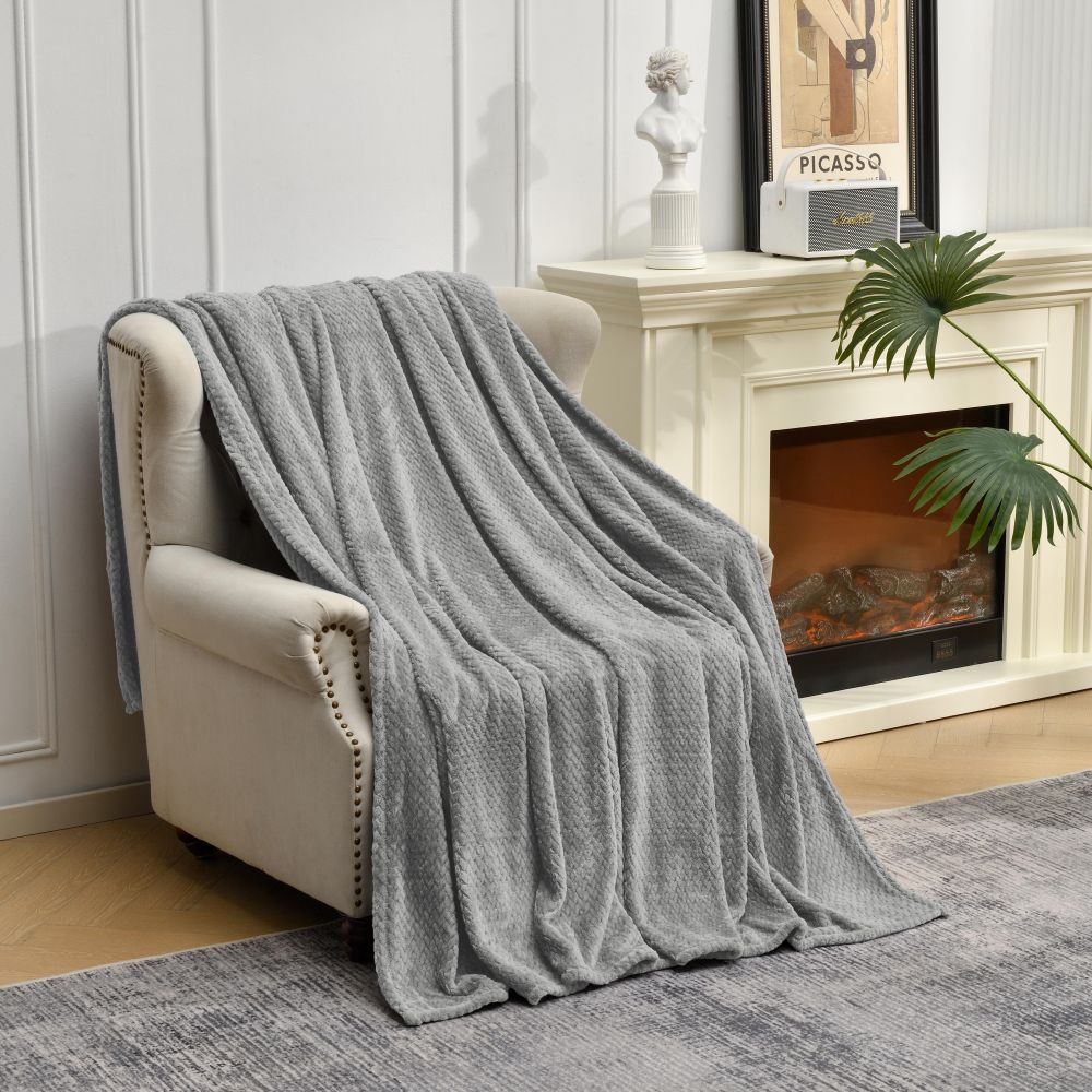 JACQUARD FLANNEL THROW BLANKET GREY