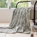 DIAMOND PATTERN THROW BLANKET GREY